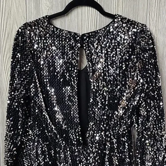 ICHI Wilde Black Silver Sequin Long Sleeve Dress V Neck Open Back Medium NEW - Picture 5 of 13